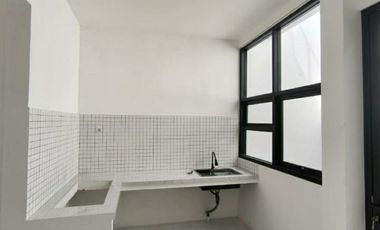 Rumah murah 1.5 lantai perumahan Wiguna DP nol