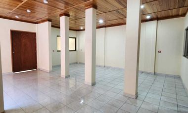 Casa en Venta en PLAYA LINDA | Ideal para vivirla o oficinas