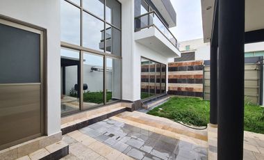 Casa en VENTA en PLAYAS DEL CONCHAL | 5 recámaras