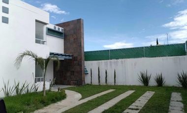 Casa En Venta Dentro De Fraccionamiento En Casa Blanca