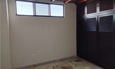 Kennedy, Departamento en Renta, 125m2, 2 Habitaciones + estudio