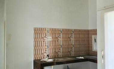Dijual Rumah Classic di Lamdingin - Dekat Simpang Jambotape!
