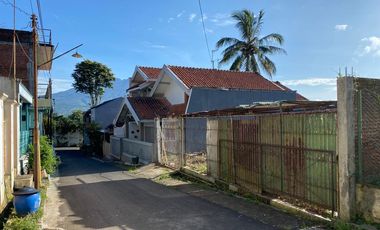 Dijual Tanah Sangat Strategis di Tengah Kota Batu