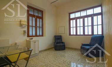 Casa en Venta, Garcia Gineres en Esquina cerca de Av Colon