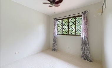 Ph. Ville di Firenze, Albrook - JAC