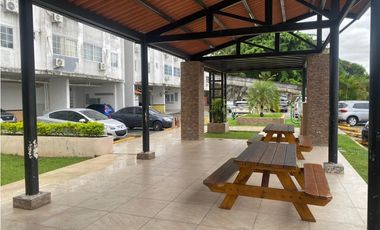 EL CRISOL / PH MYSTIC HILL / 53M / 2 HABITACIONES / PISCINA JC