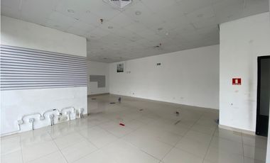 VIA ESPAÑA / PH PREMIUM / LOCAL / 102M / 2 ESPACIOS ABIERTOS / VACIO