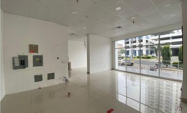 VIA ESPAÑA / PH PREMIUM / LOCAL / 102M / 2 ESPACIOS ABIERTOS / VACIO