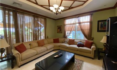 BETANIA / DOS MARES / 692M / 5 HABITACION / 2 NIVEL  / DEN / TERRAZA