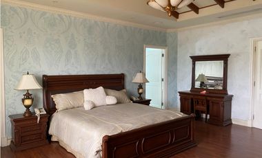 BETANIA / DOS MARES / 692M / 5 HABITACION / 2 NIVEL  / DEN / TERRAZA