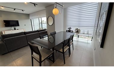 Victory Sport amueblado $3,000