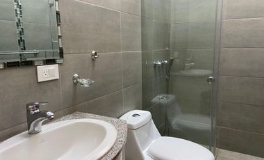 Departamento semi amoblado, sector Coliseo