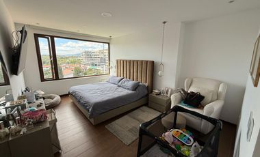 Departamento en Renta en Cumbayá, excelente ubicación