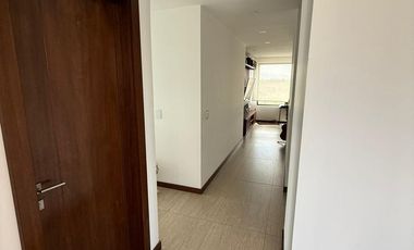 Departamento en Renta en Cumbayá, excelente ubicación