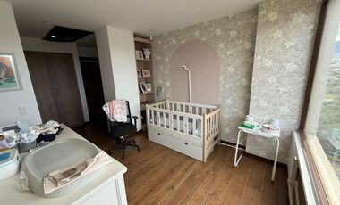 Departamento en Renta en Cumbayá, excelente ubicación