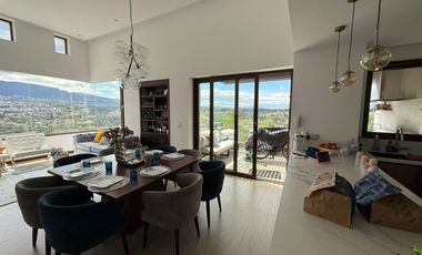 Departamento en Renta en Cumbayá, excelente ubicación