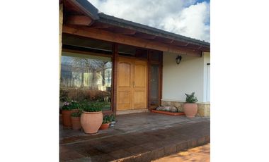 SE ALQUILA IMPORTANTE PROPIEDAD EN EL BOLSÓN