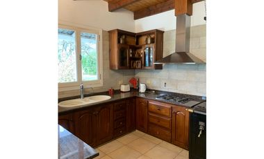 SE ALQUILA IMPORTANTE PROPIEDAD EN EL BOLSÓN