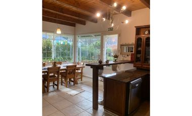 SE ALQUILA IMPORTANTE PROPIEDAD EN EL BOLSÓN