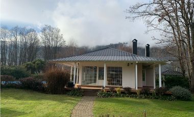 SE ALQUILA IMPORTANTE PROPIEDAD EN EL BOLSÓN