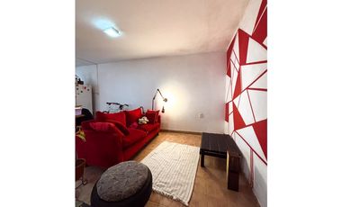 EN VENTA DOS CASAS Y DOS LOCALES COMERCIALES EN CALLE PERÚ