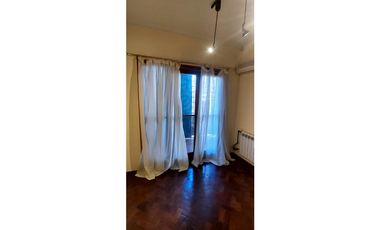 VENTA DEPARTAMENTO FRONTAL 9 DE JULIO  A METROS DE LA PEATONAL