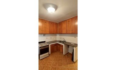 VENTA DEPARTAMENTO FRONTAL 9 DE JULIO  A METROS DE LA PEATONAL