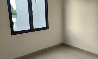 213 Disewakan Rumah HOOK Cantik di Cluster Shinano JGC Cakung Jaktim