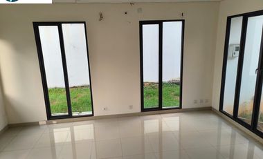 213 Disewakan Rumah HOOK Cantik di Cluster Shinano JGC Cakung Jaktim