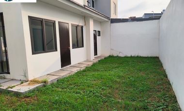 213 Disewakan Rumah HOOK Cantik di Cluster Shinano JGC Cakung Jaktim