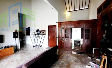 Dijual rumah mewah dengan halaman luas di Boyolali kota