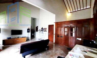 Dijual rumah mewah dengan halaman luas di Boyolali kota