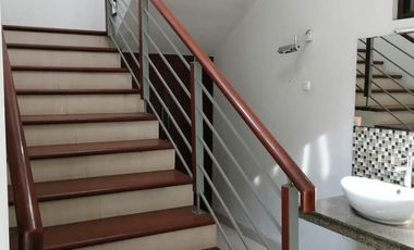 Rumah Minimalis Pondok Hijau Gegerkalong