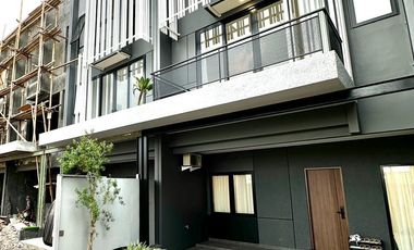Brand new Jagakarsa Exclusive Townhouse