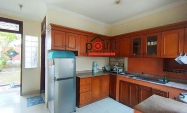 Rumah mewah di gilingan Banjarsari bonus furnish
