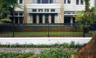 Rumah Mewah Kyai Gede Utama Dago Lokasi Terbaik