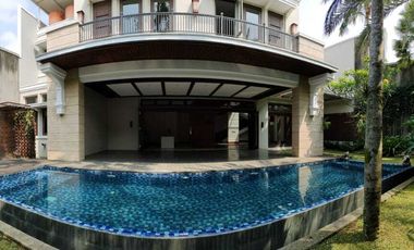 Rumah Mewah Kyai Gede Utama Dago Lokasi Terbaik