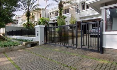 Rumah Mewah Kyai Gede Utama Dago Lokasi Terbaik