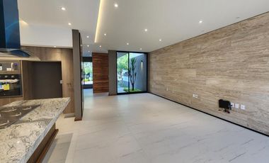 Casa en Venta en Altozano Fraccionamiento privado