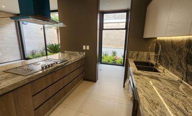 Casa en Venta en Altozano Fraccionamiento privado