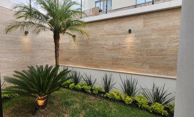 Casa en Venta en Altozano Fraccionamiento privado
