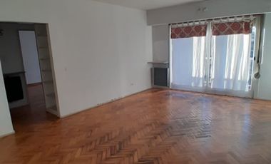Departamento en alquiler en Avellaneda Este