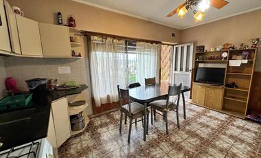 Casa en venta en Sarandi Este