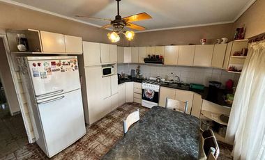 Casa en venta en Sarandi Este