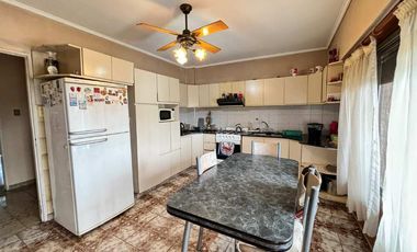 Casa en venta en Sarandi Este