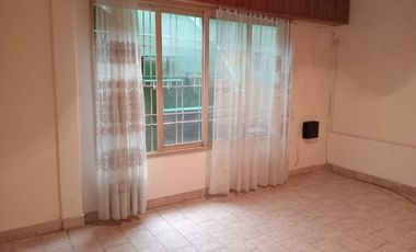 Departamento Tipo Casa en alquiler en Villa Dominico