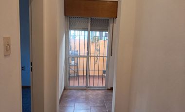VENTA PH 2 AMB C/TERRAZA BERNAL VILLA CRAMER