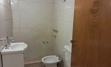 VENTA PH 2 AMB C/TERRAZA BERNAL VILLA CRAMER