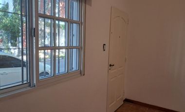 VENTA PH 2 AMB C/TERRAZA BERNAL VILLA CRAMER
