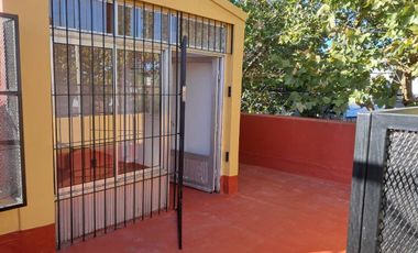 VENTA PH 2 AMB C/TERRAZA BERNAL VILLA CRAMER
